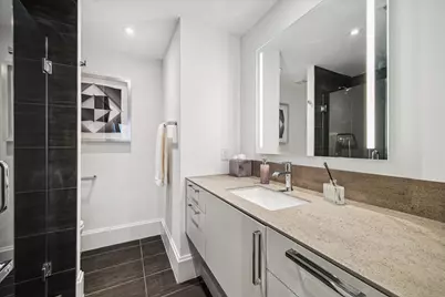 1701 Hermann Drive #30D, Houston, TX 77004 - Photo 13