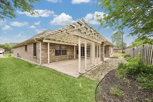 2726 N Larkspur Cir, Pearland, TX 77584 - Photo 29