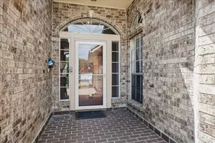2726 N Larkspur Cir, Pearland, TX 77584 - Photo 3