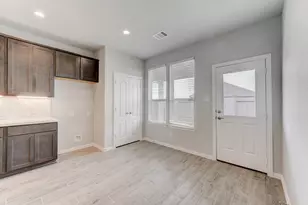 10505 Stone Peak Dr, Rosharon, TX 77583 - Photo 11