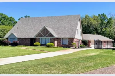 1210 Nottingham Lane, Beaumont, TX 77706 - Photo 1