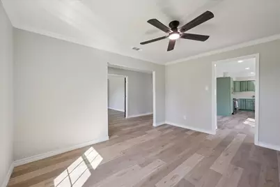 3320 Pelican Street, Orange, TX 77630 - Photo 13