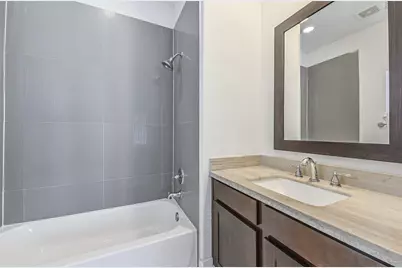 2715 Cohn Garden, Houston, TX 77007 - Photo 11