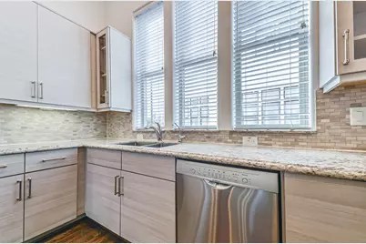 2715 Cohn Garden, Houston, TX 77007 - Photo 21