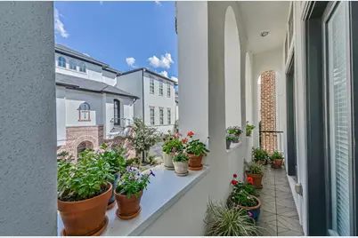 2715 Cohn Garden, Houston, TX 77007 - Photo 3