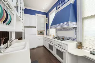 1712 Winnie St, Galveston, TX 77550 - Photo 17