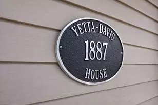 1712 Winnie St, Galveston, TX 77550 - Photo 3