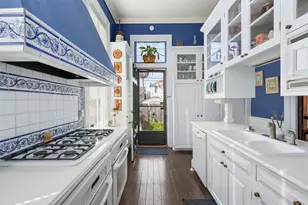 1712 Winnie St, Galveston, TX 77550 - Photo 19