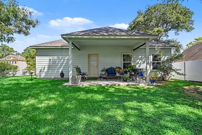 64 Borondo Pines, La Marque, TX 77568 - Photo 25
