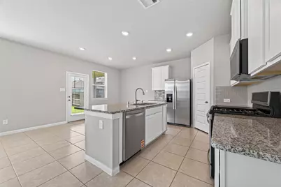 18817 Amaro Hills Drive, New Caney, TX 77357 - Photo 17