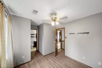 26621 Orchid Court, Huntsville, TX 77320 - Photo 17