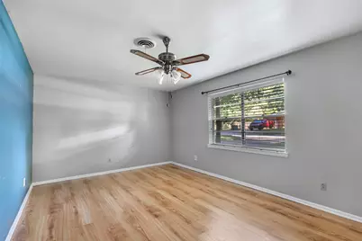 1015 Stevens Avenue, Conroe, TX 77301 - Photo 17