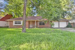 1015 Stevens Ave, Conroe, TX 77301 - Photo 1