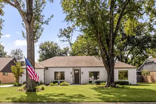 1823 Nocturne Ln, Houston, TX 77043 - Photo 33