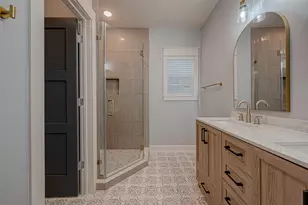 1110 Avenue K, Galveston, TX 77550 - Photo 9