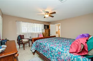 930 Centerwood Dr, Houston, TX 77013 - Photo 25