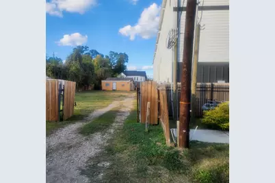 320 Thornton Road, Houston, TX 77018 - Photo 5