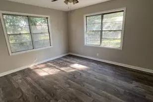 1013 W Spanish Camp Rd, Wharton, TX 77488 - Photo 3