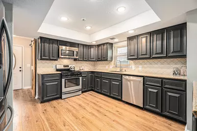 658 Warsaw Street, Bayou Vista, TX 77563 - Photo 7