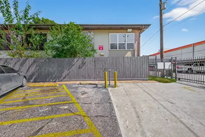 7047 Bissonnet Street #54, Houston, TX 77074 - Photo 3