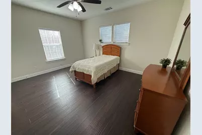 7125 Avenue E, Houston, TX 77011 - Photo 5