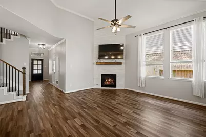 29126 Garden River Court, Fulshear, TX 77441 - Photo 9