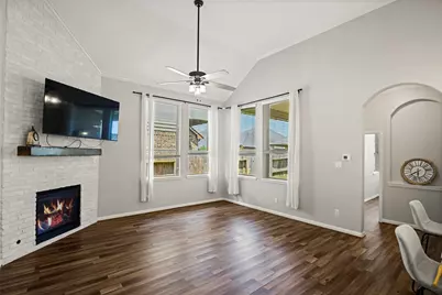 29126 Garden River Court, Fulshear, TX 77441 - Photo 13