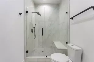 7920 Boy St, Houston, TX 77028 - Photo 11