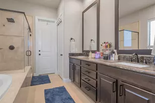 1877 Dart St, Houston, TX 77007 - Photo 11