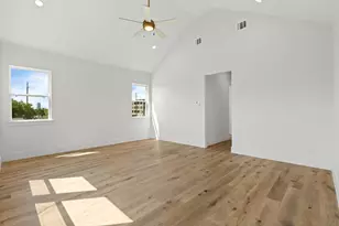 710 Waverly St, Houston, TX 77007 - Photo 13
