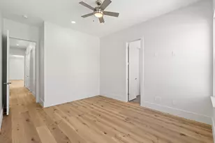 710 Waverly St, Houston, TX 77007 - Photo 17
