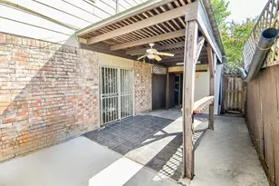 12773 Leader St, Houston, TX 77072 - Photo 15