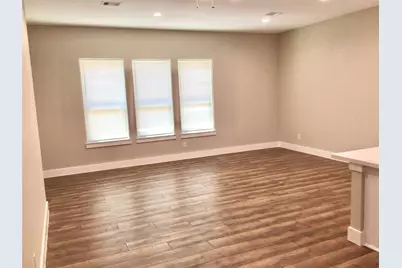 2109 Marnel Road #D, Houston, TX 77055 - Photo 7