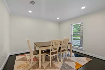 2402 Chimney Rock Road, Houston, TX 77056 - Photo 13