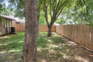 21023 Western Valley Dr, Katy, TX 77449 - Photo 11