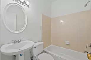 5762 Birdwood Rd, Houston, TX 77096 - Photo 43