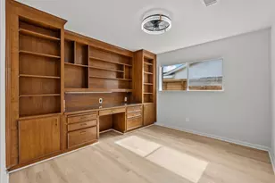 5762 Birdwood Rd, Houston, TX 77096 - Photo 23
