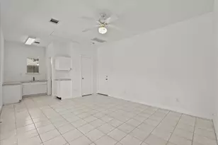 5762 Birdwood Rd, Houston, TX 77096 - Photo 37