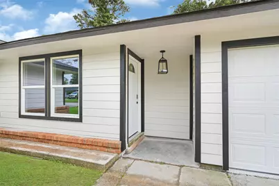 7218 Bretshire Drive, Houston, TX 77016 - Photo 7
