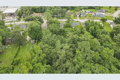 7218 Bretshire Drive, Houston, TX 77016 - Photo 15