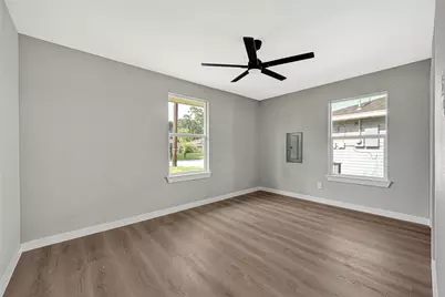 7218 Bretshire Drive, Houston, TX 77016 - Photo 27