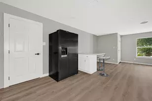 7218 Bretshire Dr, Houston, TX 77016 - Photo 25