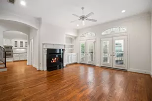 1918 W Bell St, Houston, TX 77019 - Photo 11
