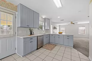 8727 Orchard Ln, La Porte, TX 77571 - Photo 1