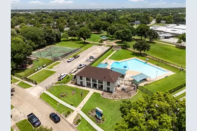 6839 Silver Star Drive, Houston, TX 77086 - Photo 35