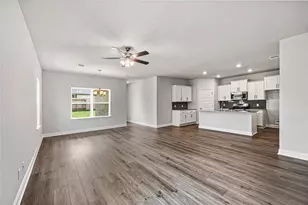 12859 Lime Stone Ln, Conroe, TX 77303 - Photo 5