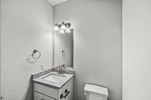 12859 Lime Stone Ln, Conroe, TX 77303 - Photo 9