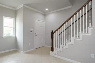 1043 Marcolin, Houston, TX 77088 - Photo 3