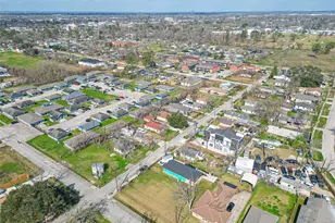 7902 Pointer St, Houston, TX 77016 - Photo 13