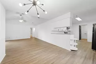 3201 Creel Ct, La Porte, TX 77571 - Photo 9